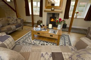 _gorgeous low burn cottage 29.jpg